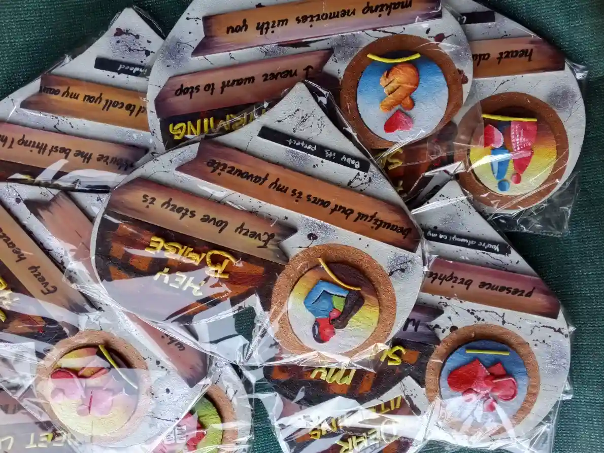 Vibrant wood coasters/wood stones