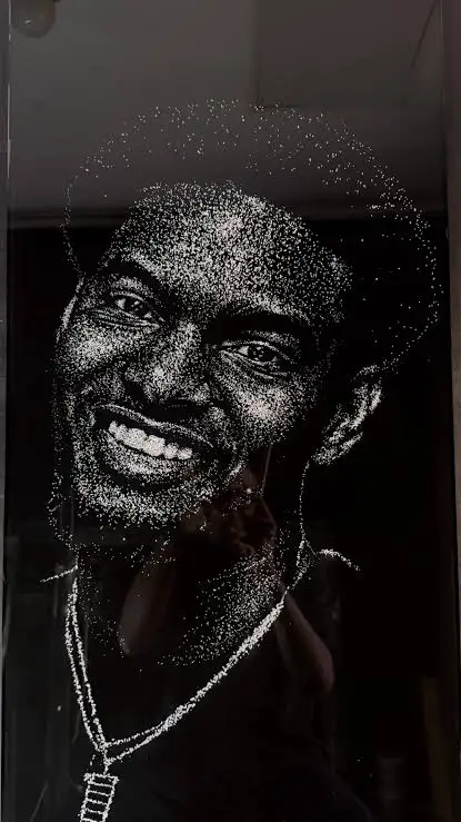 Self glass crack Portrait